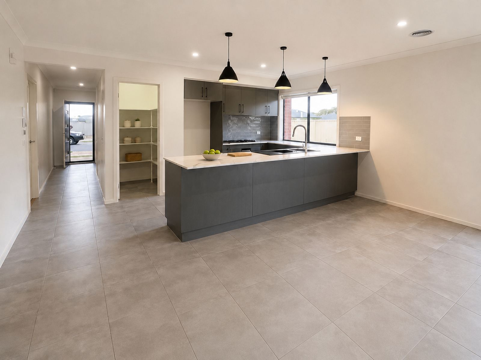 12 Feather Drive, Mooroopna, photo 4 of 10