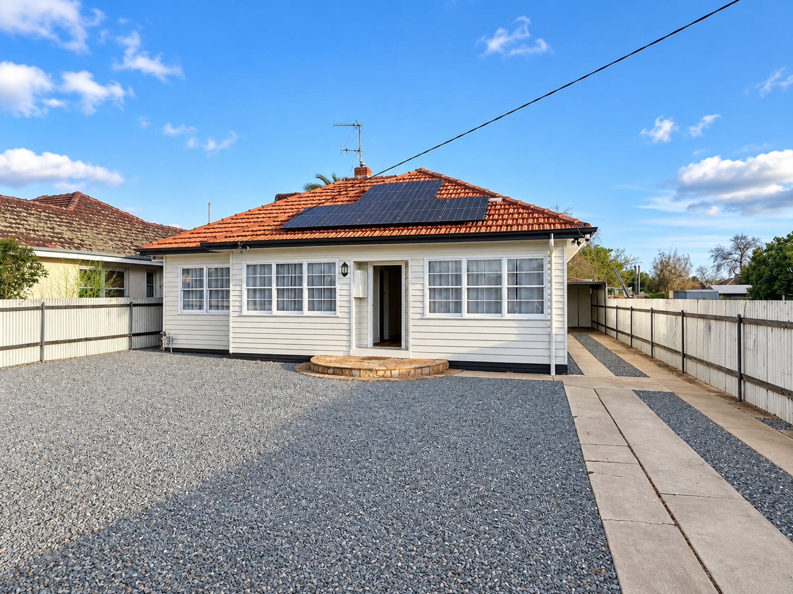 176 Hayes Street, Shepparton, VIC 3630 photo 1