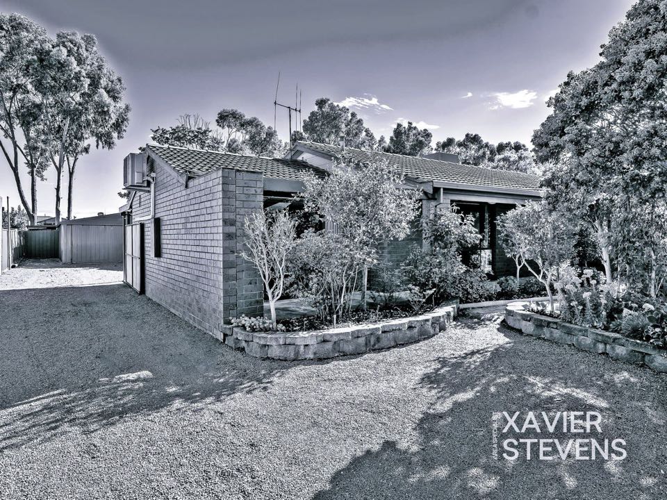 22 Furphy Avenue, Kialla, photo 1 of 10