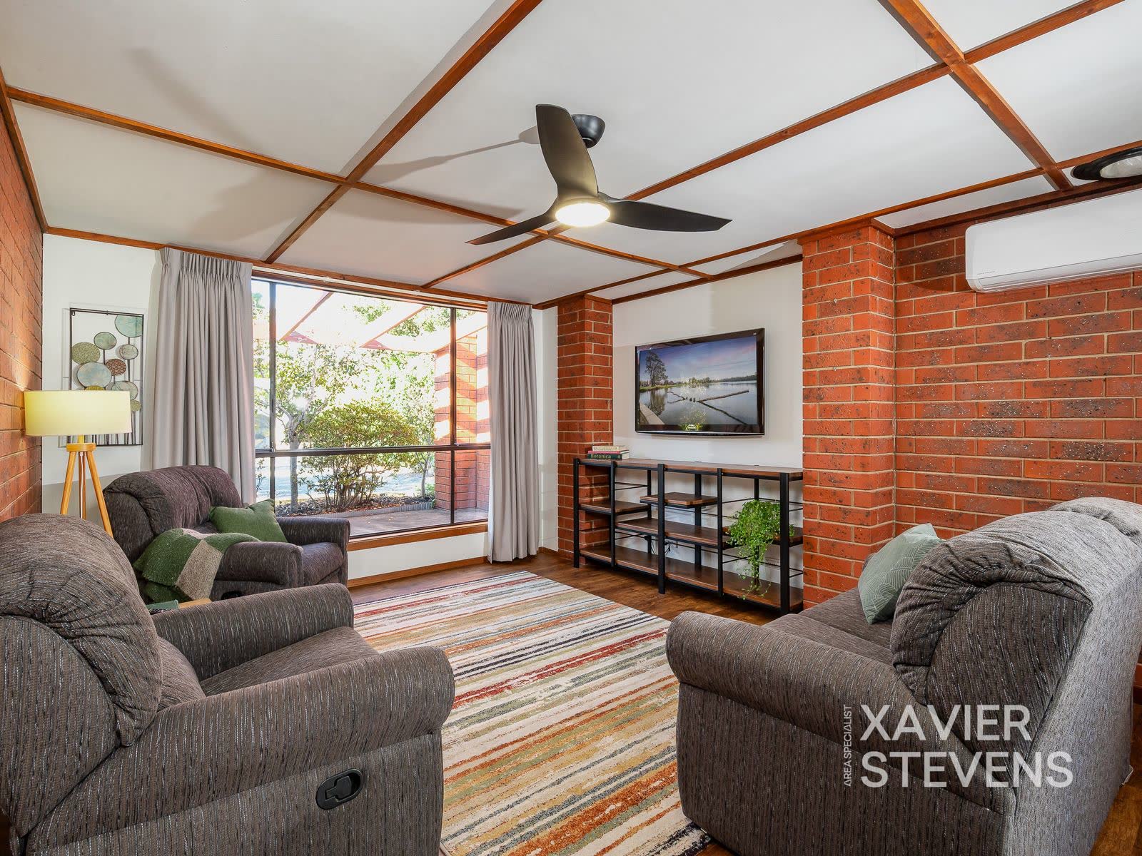 22 Furphy Avenue, Kialla, photo 8 of 10