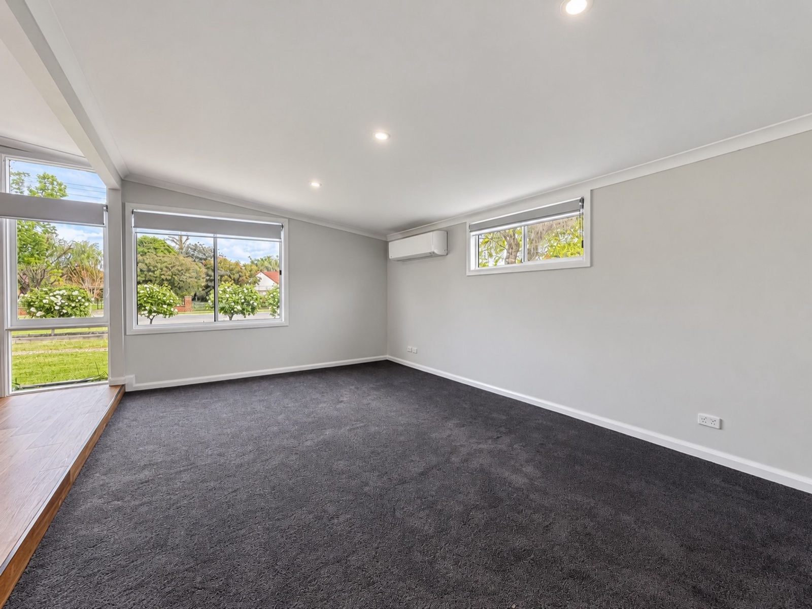 28 Elizabeth Street, Mooroopna, photo 7 of 15