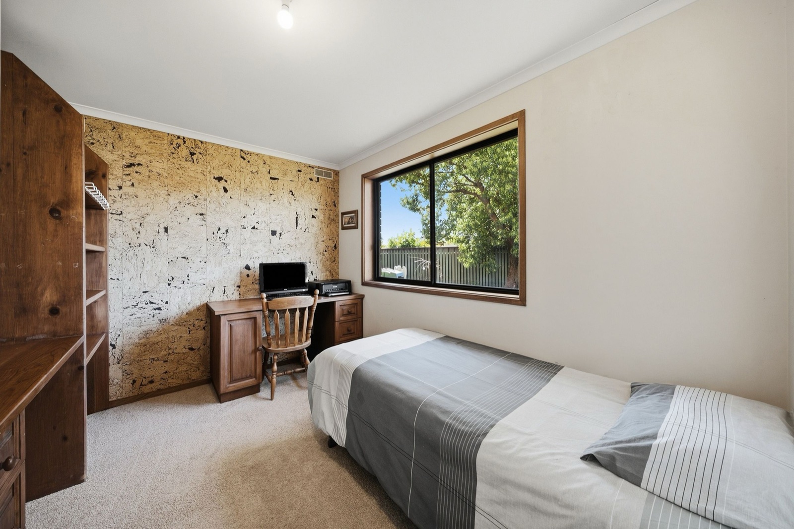 4 Brook Court, Mooroopna, photo 7 of 15