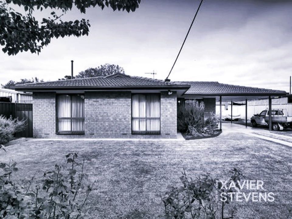 44 Glenlyon Avenue, Shepparton, photo 1 of 10
