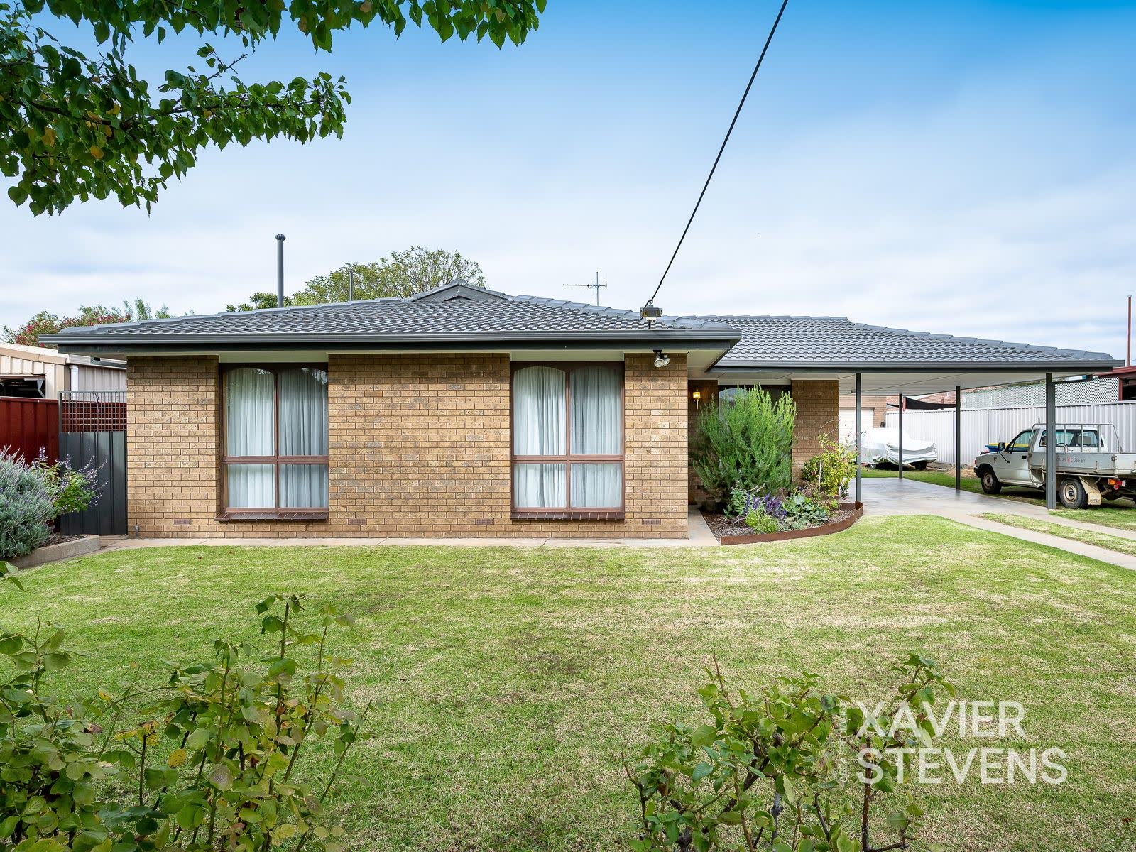 44 Glenlyon Avenue, Shepparton, photo 2 of 10
