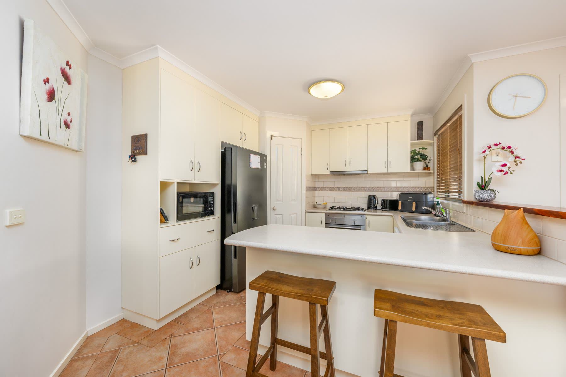 50 Pell Crescent, Mooroopna, photo 3 of 10