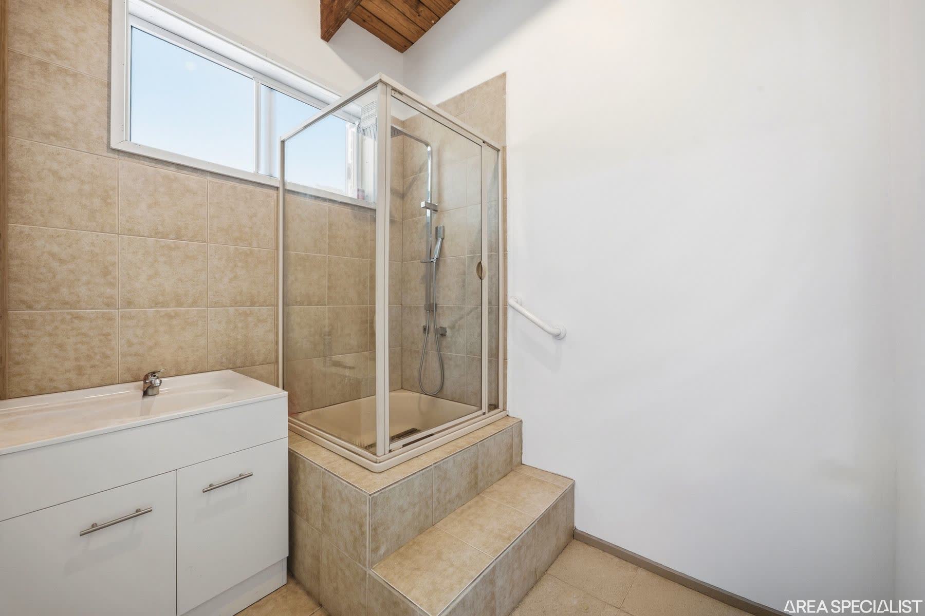 55 Hutchinson Road, Murchison East, photo 10 of 10