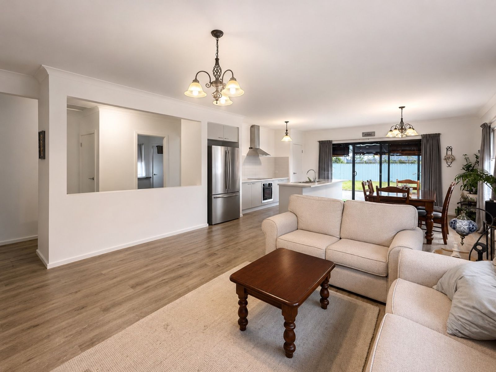 8 Beek Street, Katamatite, photo 6 of 10