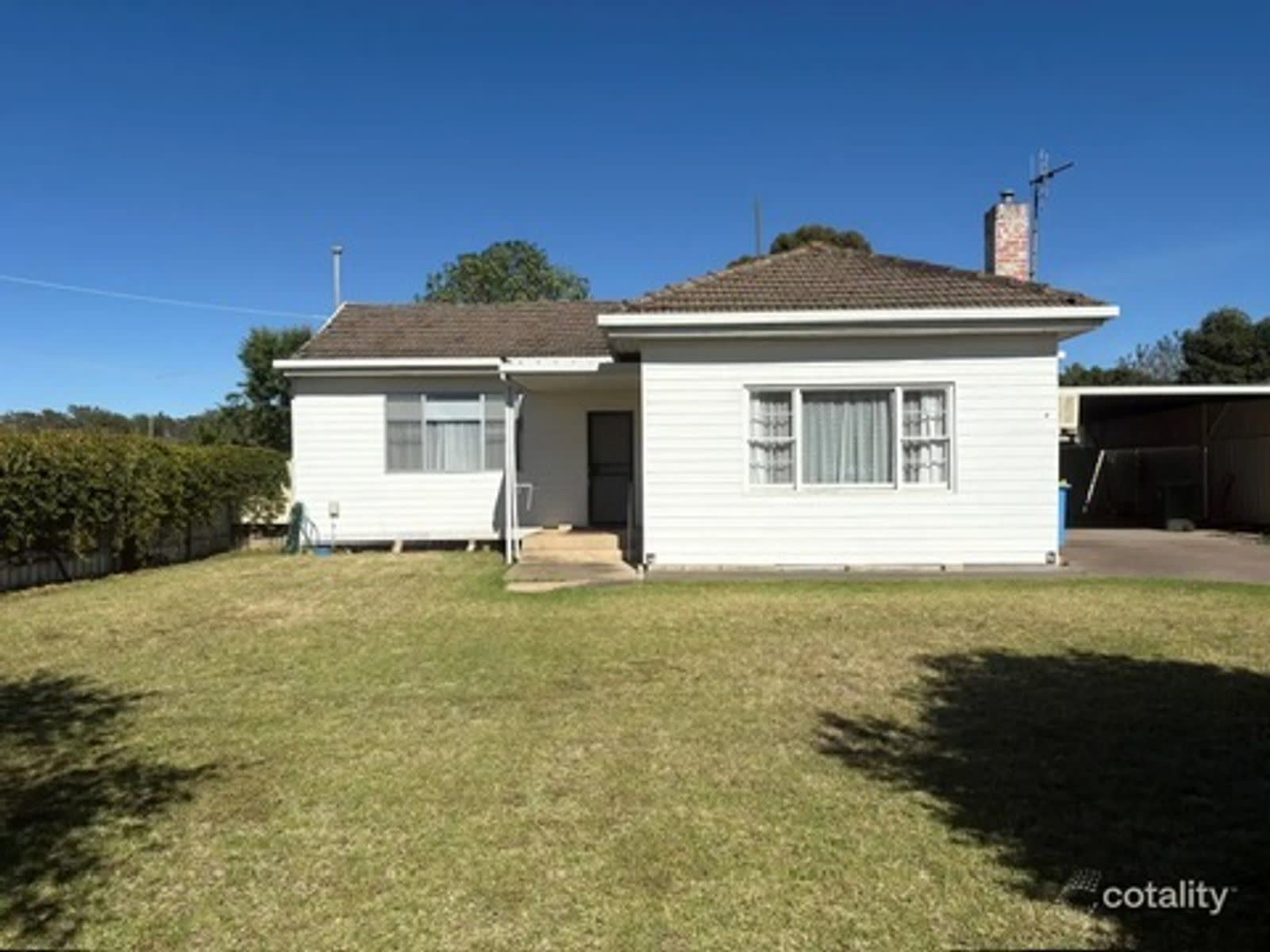 8 Dans Street, Shepparton, VIC 3630 photo 1