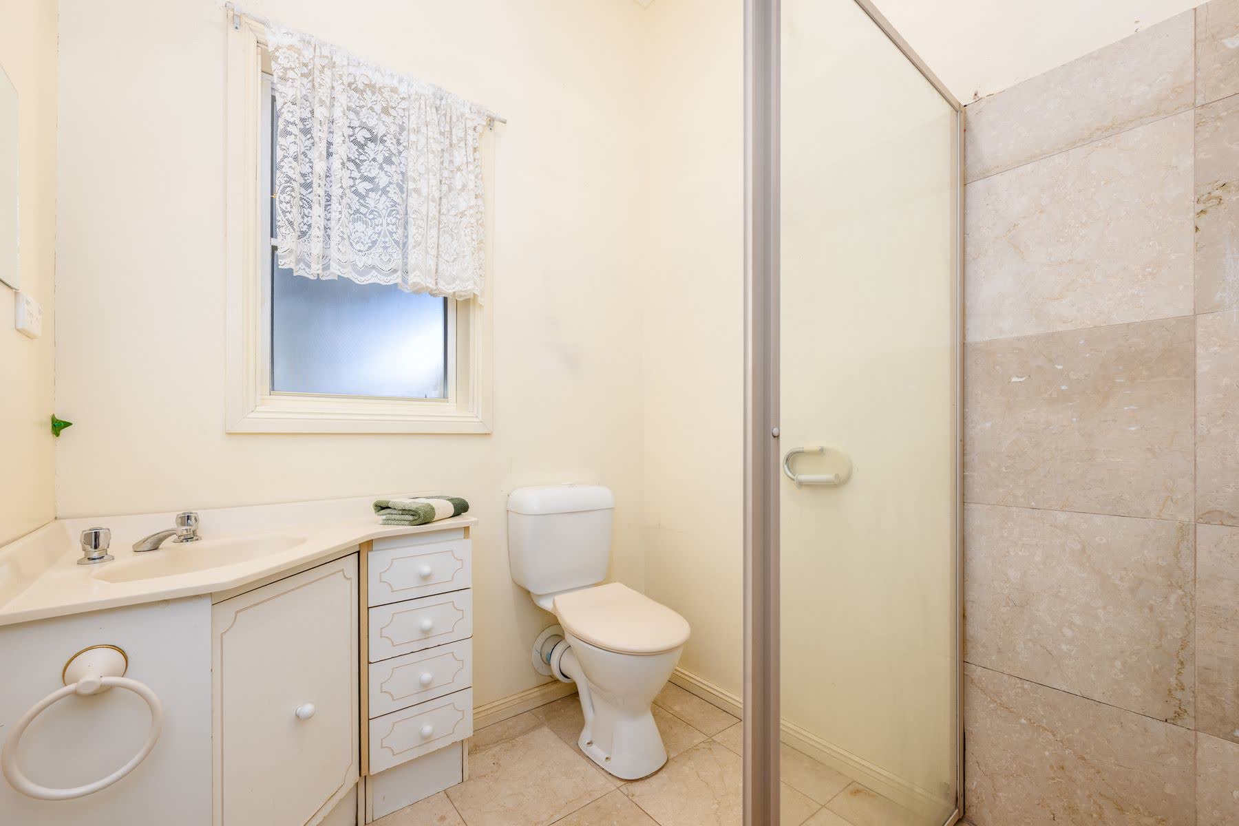 8 Dans Street, Shepparton, photo 10 of 10